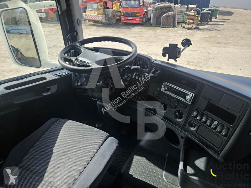 Kamión Scania 400 A 6x2*4