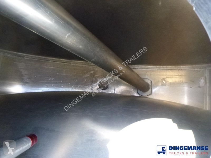 شاحنة Renault 270 4x2 fuel tank 13.7 m3 / 4 comp
