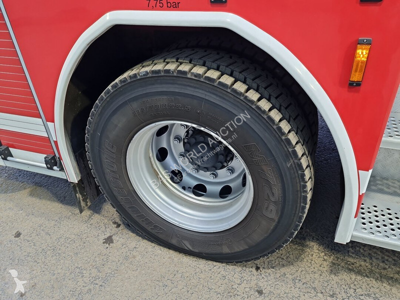 Lastbil Iveco 180E300
