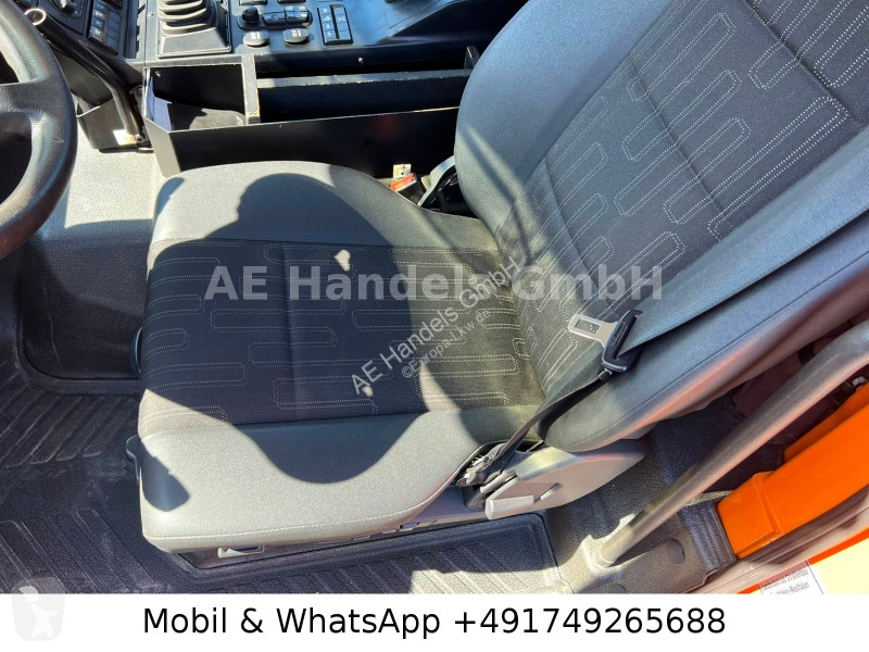 شاحنة Mercedes U423...