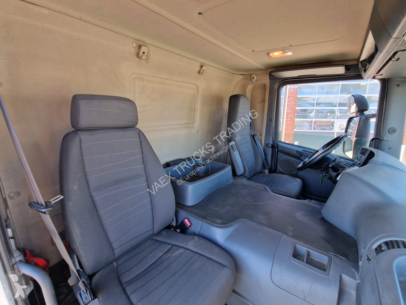 شاحنة Scania P400 8x4*4 - 2/3 deck livestock...