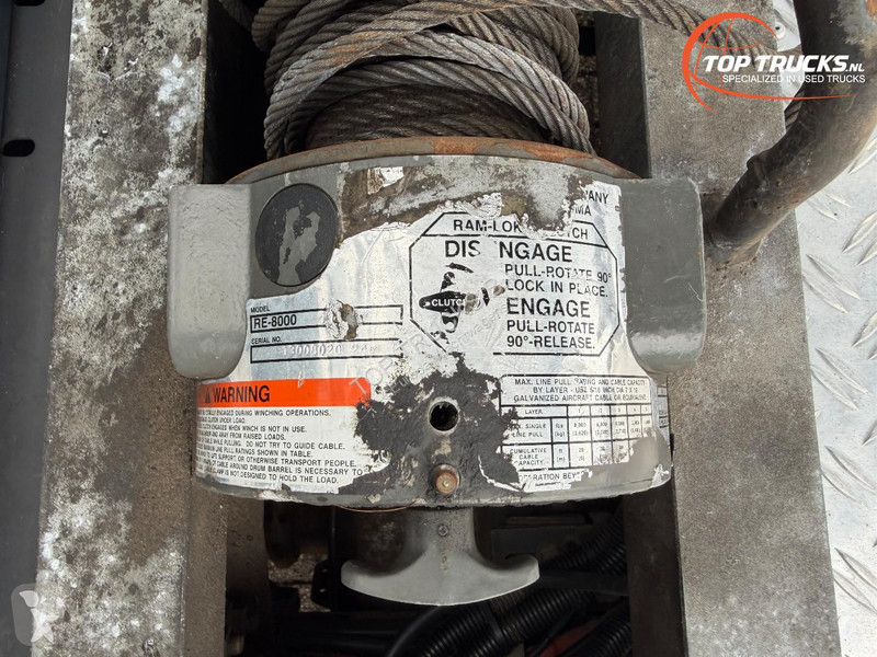 Camión Volvo FLL 42 Janssens - Winch -...