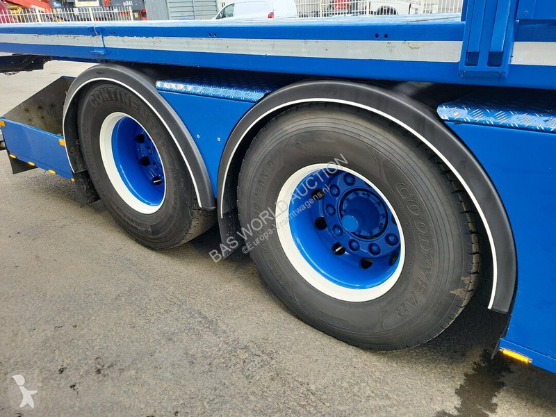 Camião Scania 580