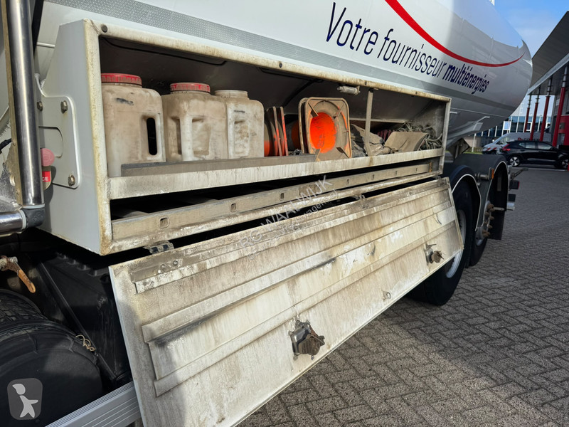 Camion Renault 380.26