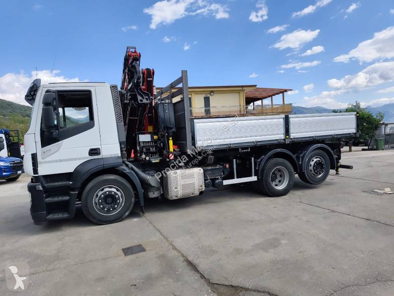 Iveco AD 260 S 31 X/P truck
