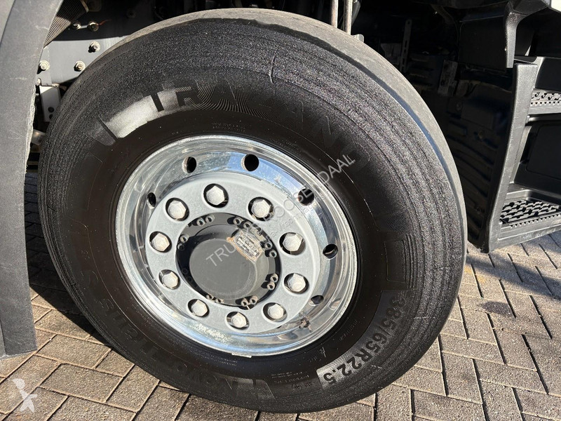 Грузовик Renault C440 + HMF 2320 K3-- 3X EXT. +...