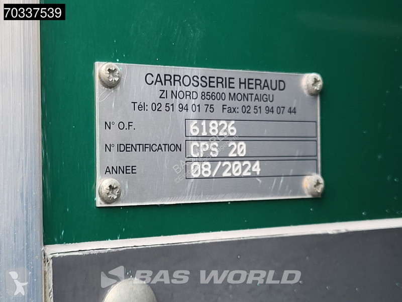 Lastbil Mercedes 1324 4X2 6-Cylinder Engine...