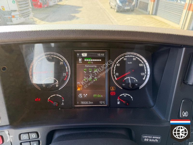 شاحنة Scania R520 6X2/4 lift and steering axle...