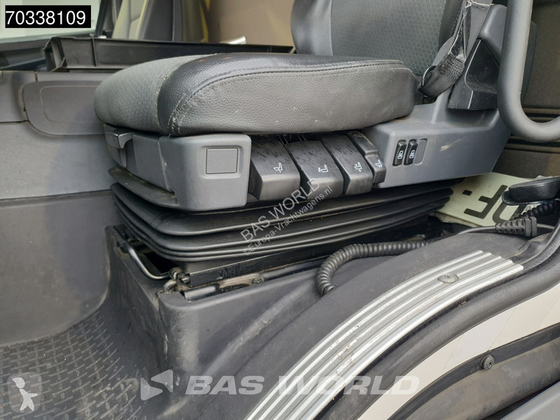 Kamion Scania P320 P 6X2 3000kg adebordwand...