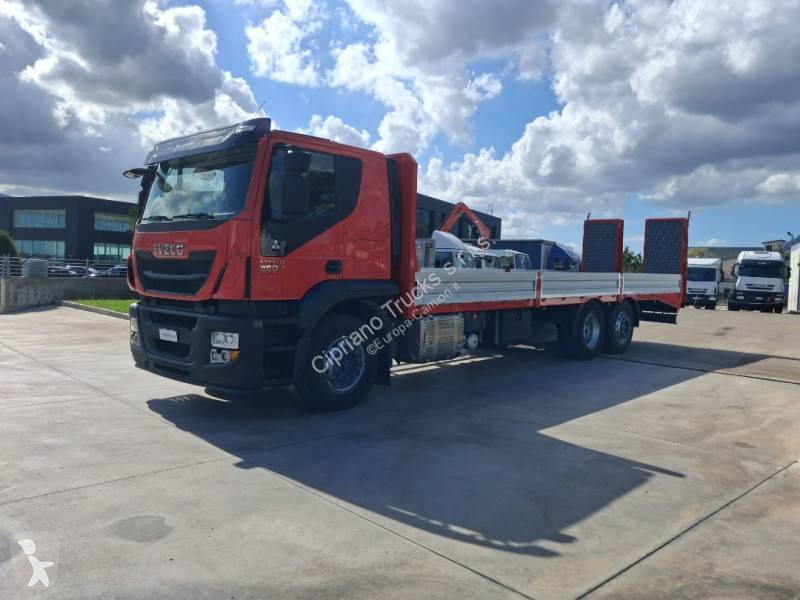 Kamion Iveco 260 E 36