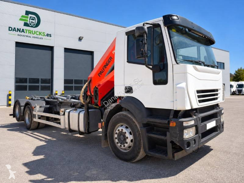 Iveco 260 E 35 truck
