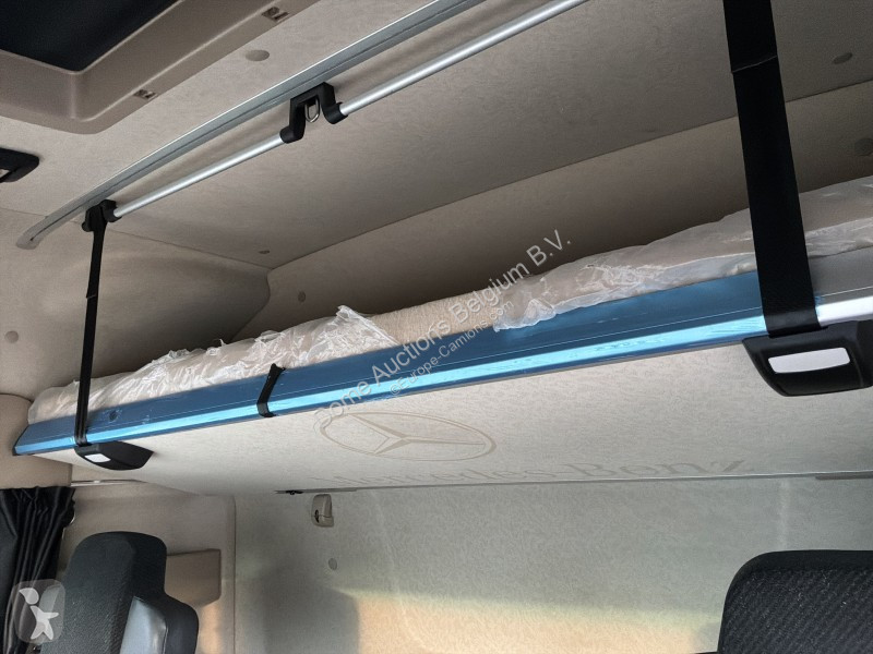 Kamión Mercedes Bigspace
