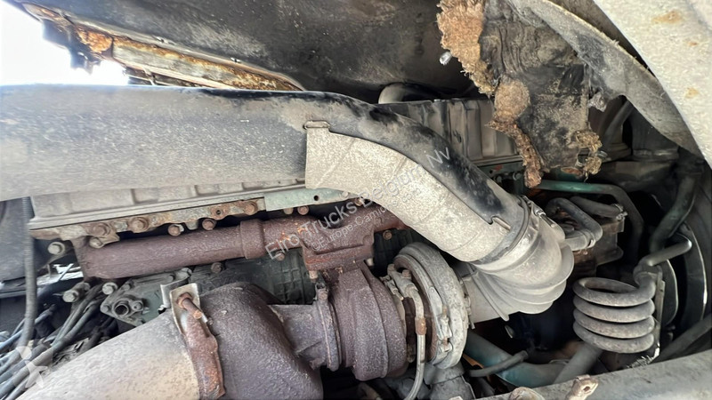 Kamion Volvo - 420 (MANUAL GEARBOX / BOITE...