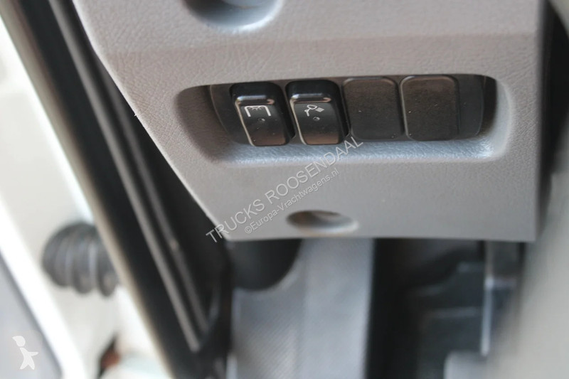 Kamion Mercedes 1218 + EURO 5 + manual