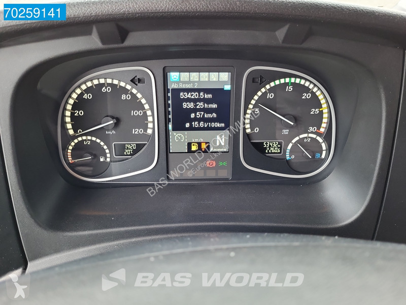 Camion Mercedes 816 4X2 7.49t Thermoking B-100...