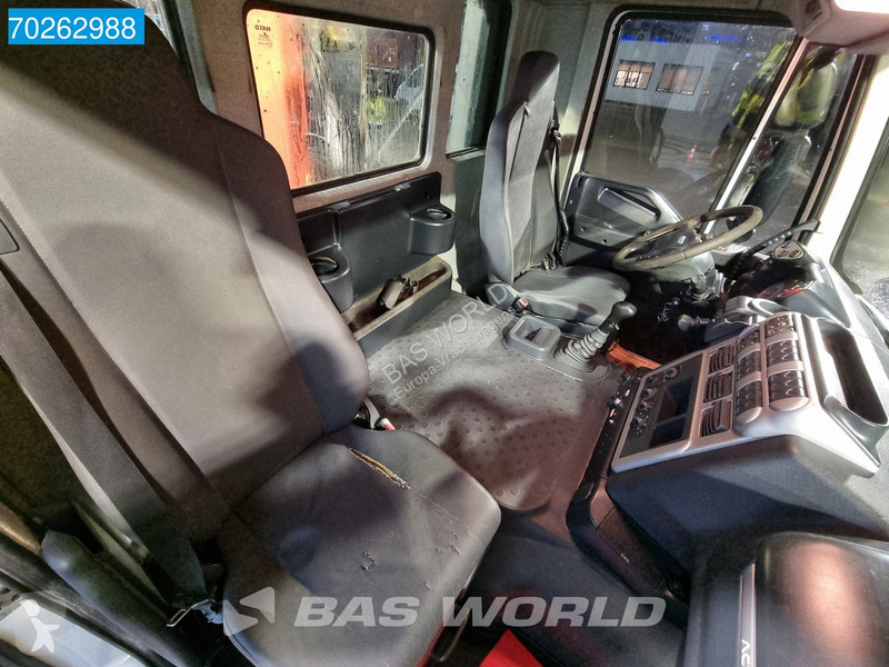 Camião Iveco 310 4X2 Palfinger PK12000 Kran...