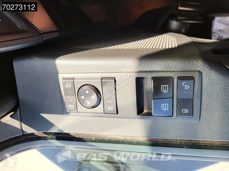 Kamion Mercedes 1827 4X2 2.000kg Ladebordwand...