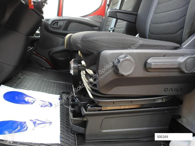 Furgoneta Iveco DAILY NOWY 35S18 CONNECT...