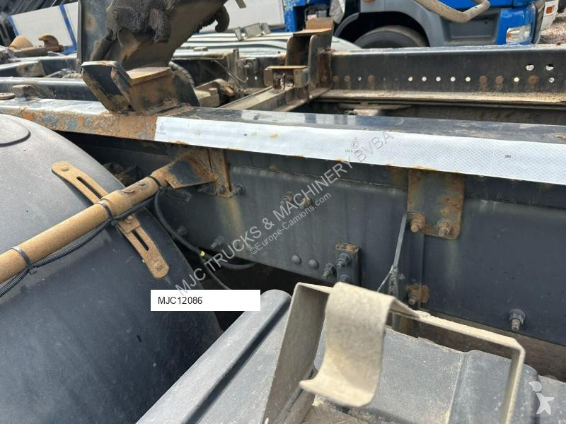 Kamion Renault 288 E-6 HIDUO / 5+6F / RADIO FUNK