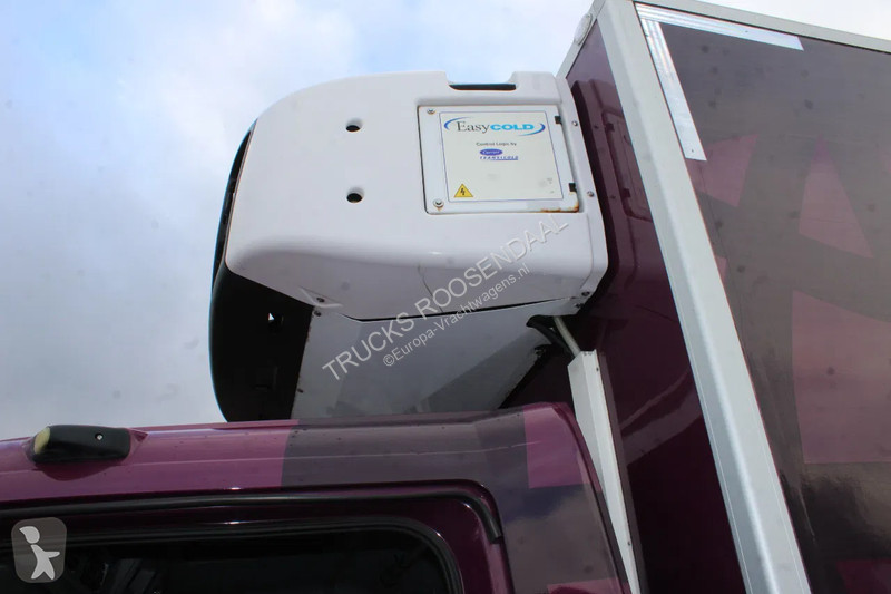 Camion Mercedes 1222 + CARRIER SUPRA 950