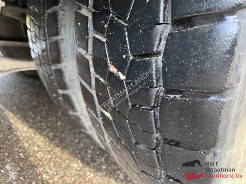 Vrachtwagen Volvo FMX 370 2 STUKS 6x6 Euro 6...