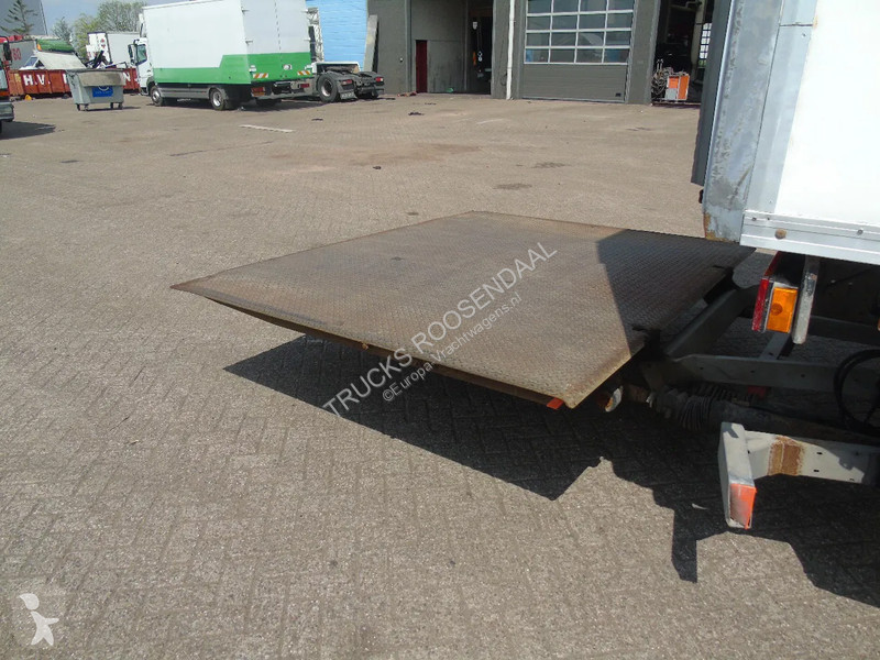Kamion Iveco 360 + THERMO KING T600R + EURO 6 +...