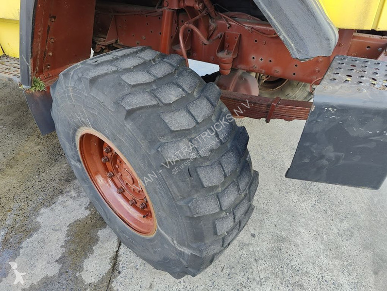 Camion Iveco 160 150-16 4X4 + Bonfiglioli P...