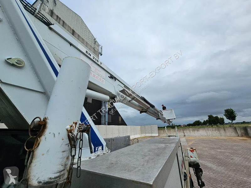 شاحنة Renault V.I. Renault VI Truck Mounted...