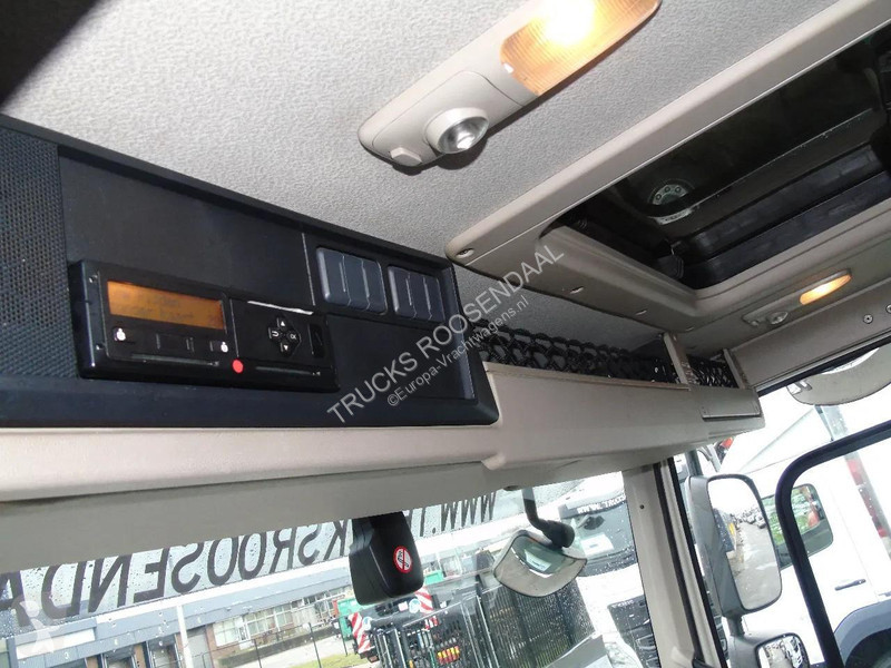 شاحنة DAF 290 + CARRIER + LOADLIFT