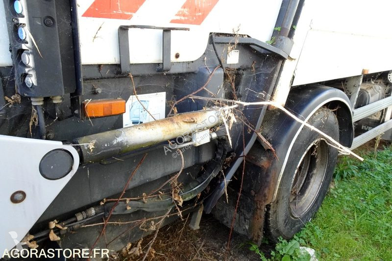 Lastbil Iveco 140E21