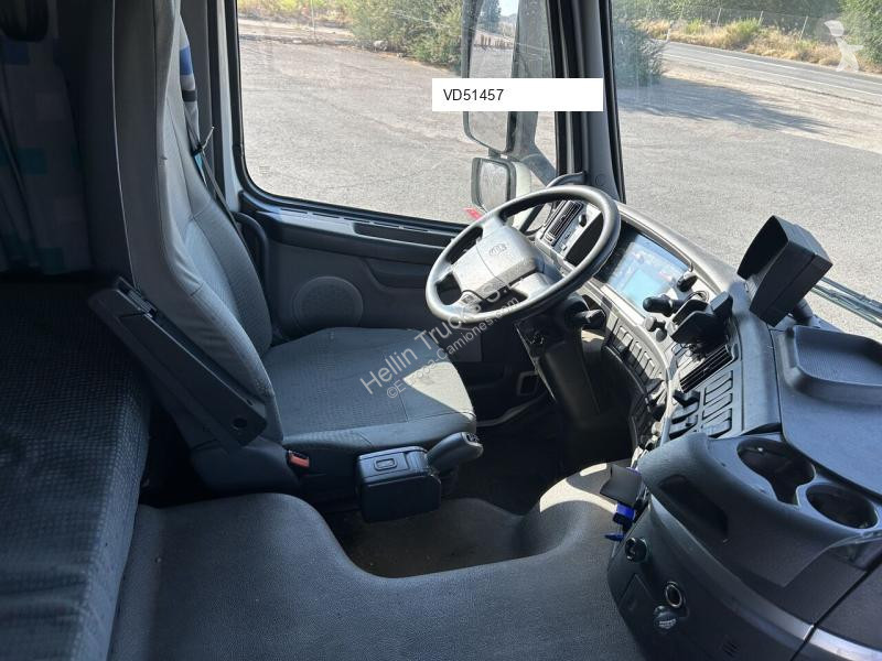 Camion Volvo FM 300 Furgon Mudanzas solo...