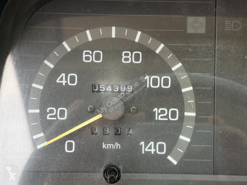 شاحنة Mitsubishi 35.13