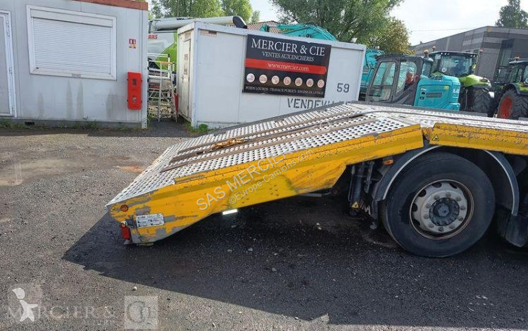 شاحنة Iveco