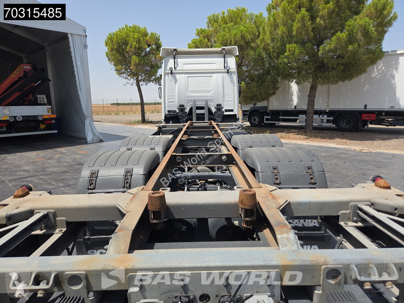 شاحنة Scania 500  6X2 Eje Direccional+Elevable...
