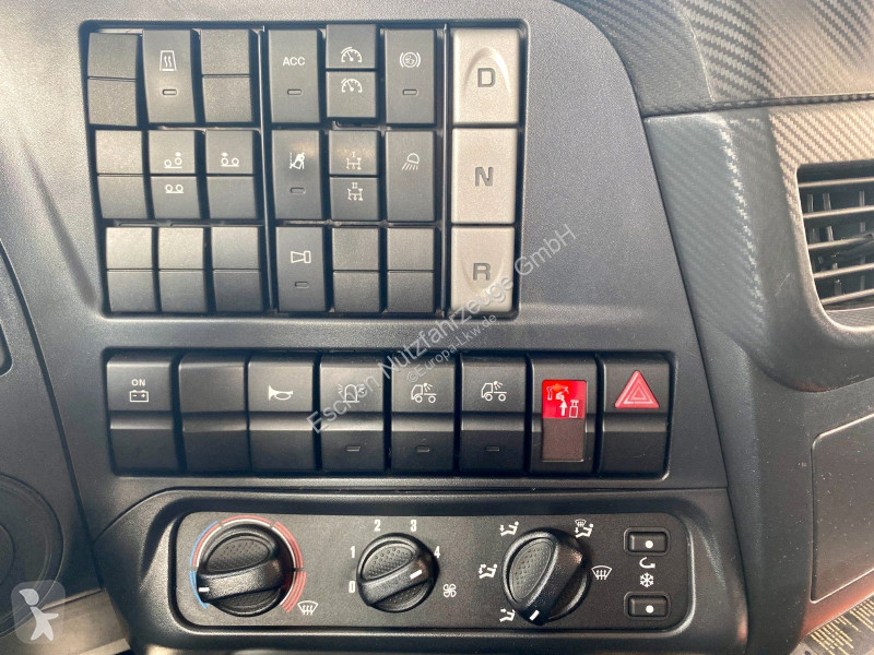 شاحنة Iveco AD 320 S 46 Y/PS 8x2| MKG HLK...