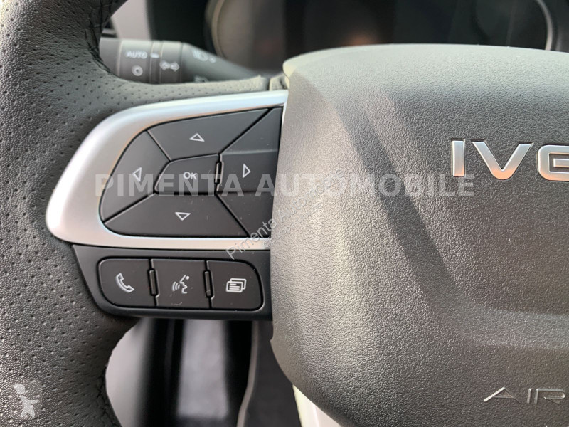 شاحنة Iveco 70C18H 3SKIPPER KISTE DIFFSP NAVI...