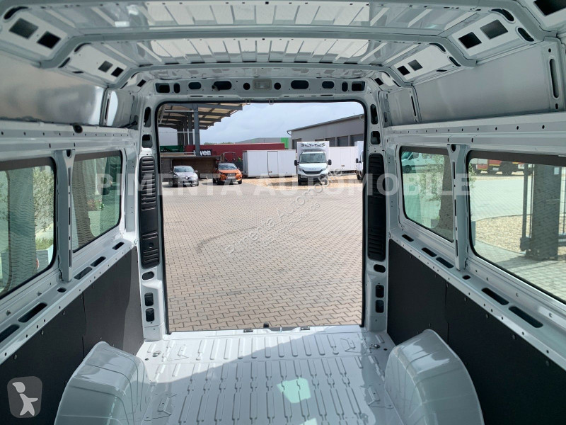 Furgoneta Fiat Maxi L4H2 NAVI AHK KLIMA 4,25t