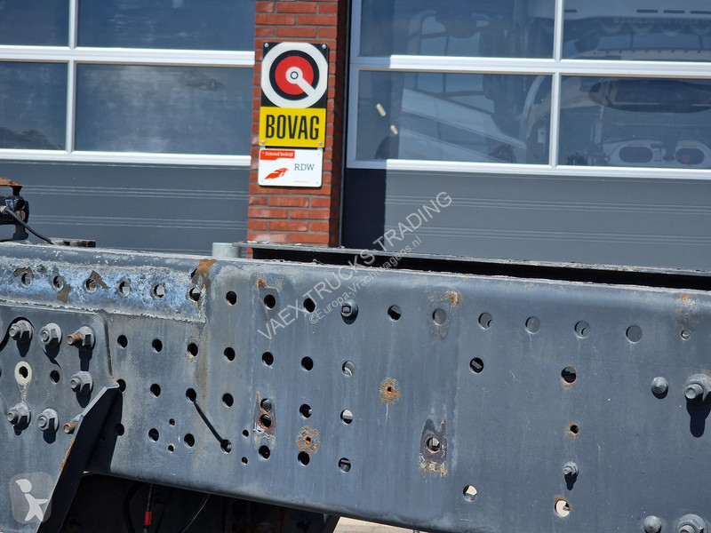 شاحنة DAF 530 chassis 6x2*4 - 4.60 WB -...