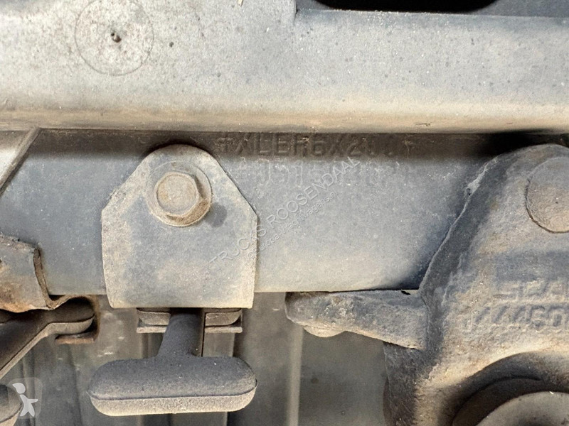 Camion Scania P 380 + 3pedals + 6X2 + IFT AXE +...
