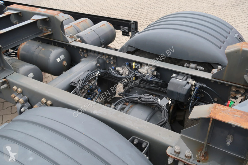Vrachtwagen Scania 450 N333