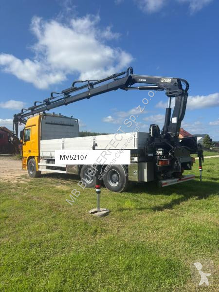 Vrachtwagen Mercedes 166XS