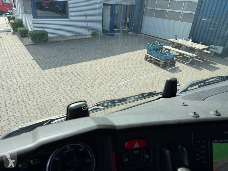 Camión Scania 650 V8 6x2*4 etarder Full Air...