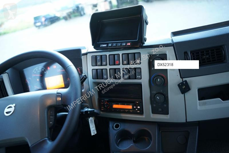 Camión Volvo FL 250 / KONTENER 7,8 M / 4x2 /...