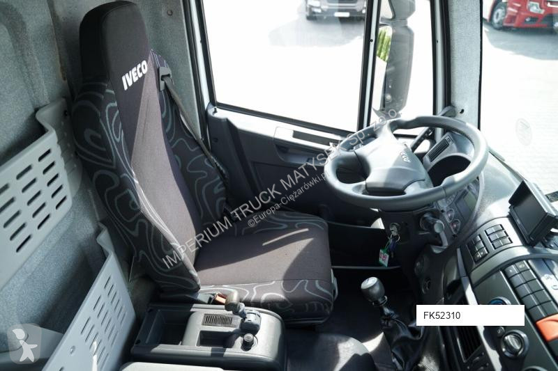 Camión Iveco EUROCARGO  / 4x2 / CHŁODNIA 5,8 M...