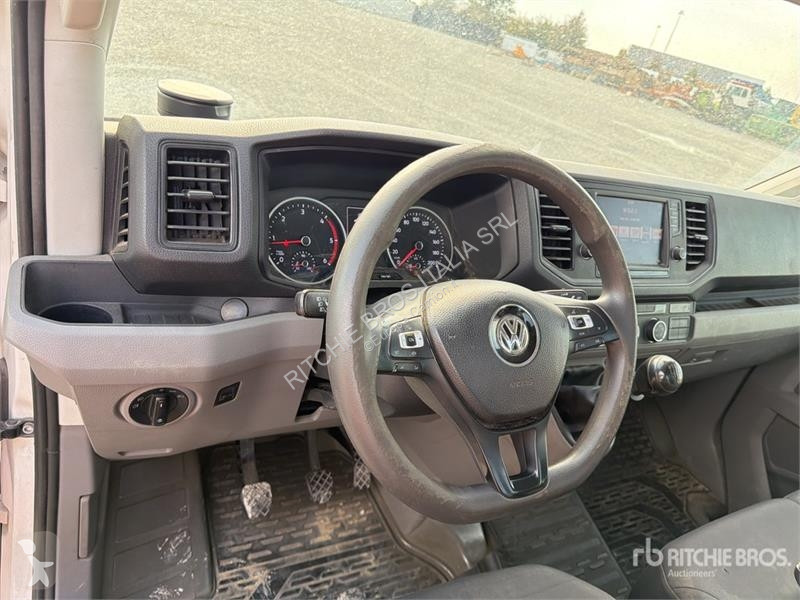 Volkswagen CRAFTER 35 Flatbed Truck truck