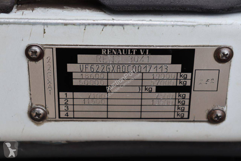 Tahač Renault HD300-19T