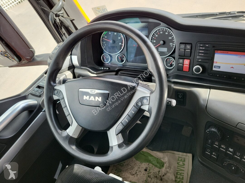 Camión MAN 41.440