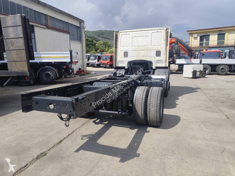 Camion Iveco 150 E 22