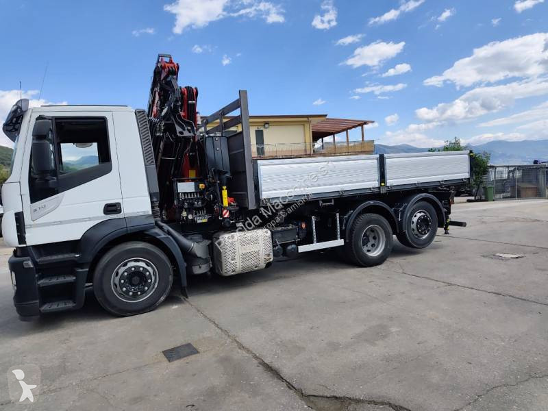 Iveco AD 260 S 31 X/P truck