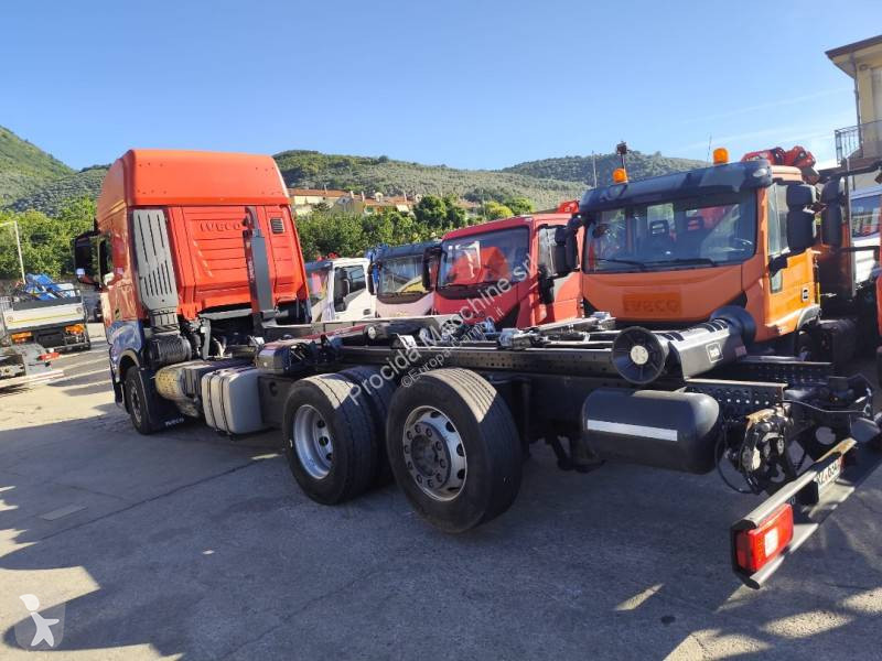 Camión Iveco 480